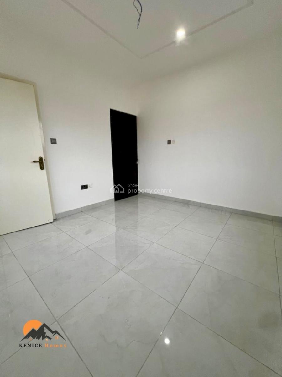 3 Bedroom Semidetached House with 1 Outhouse, North Legon, Accra, Semi-detached Duplex for Sale