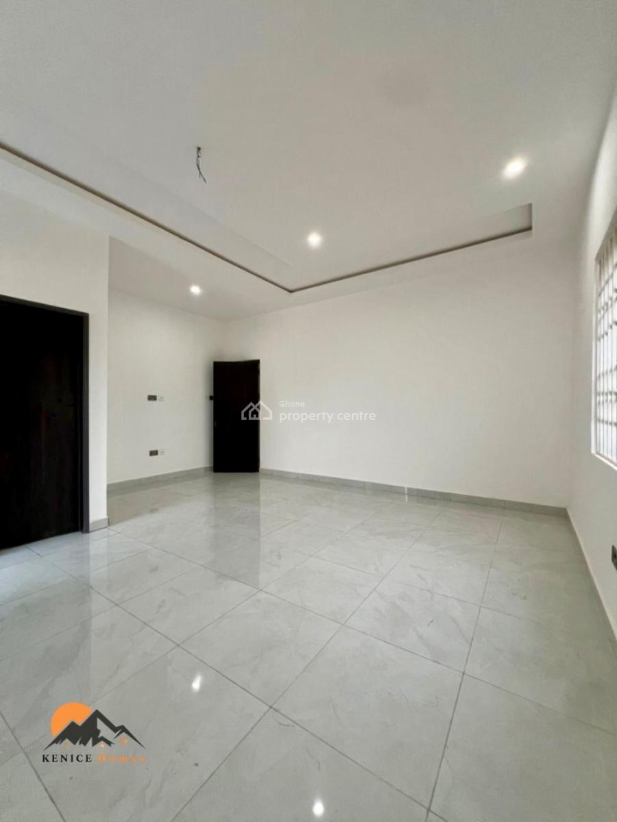 3 Bedroom Semidetached House with 1 Outhouse, North Legon, Accra, Semi-detached Duplex for Sale