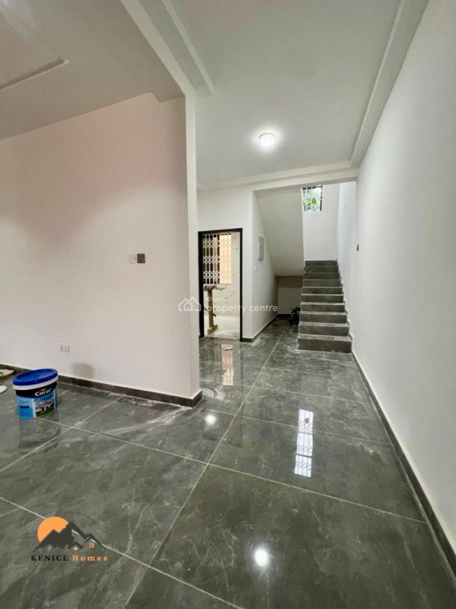3 Bedroom Semidetached House with 1 Outhouse, North Legon, Accra, Semi-detached Duplex for Sale