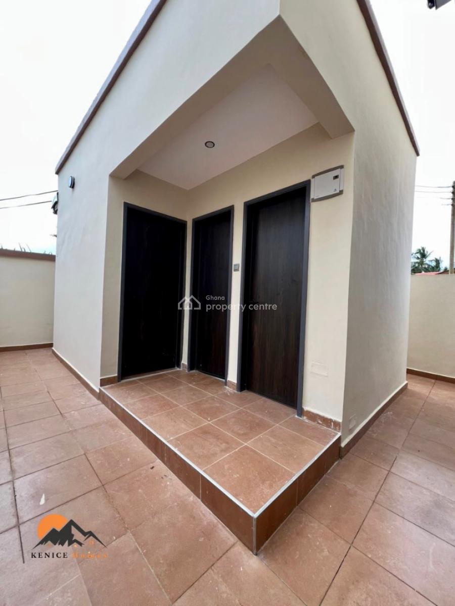 3 Bedroom Semidetached House with 1 Outhouse, North Legon, Accra, Semi-detached Duplex for Sale