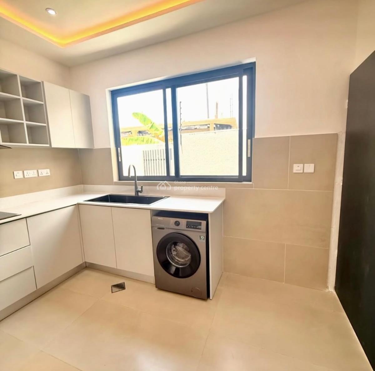 4 Bedroom Townhouse in a Gated Community, East Legon, Accra, Townhouse for Sale