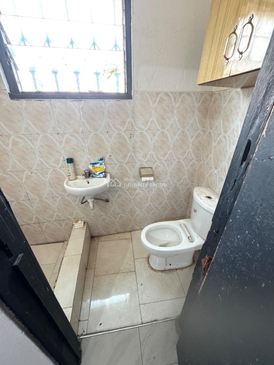 Self Contain, Petroleum, Achimota, Accra, Apartment for Rent