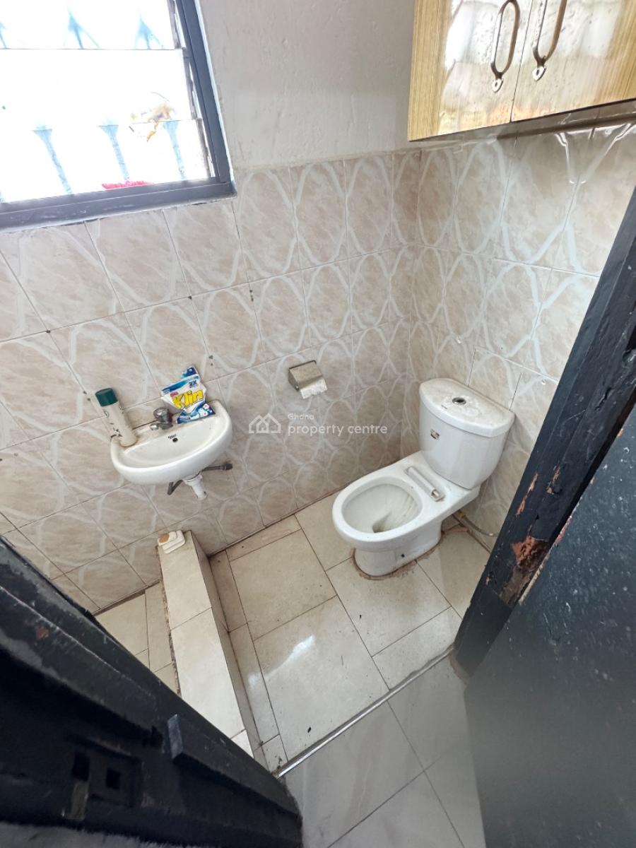 Self Contain, Petroleum, Achimota, Accra, Apartment for Rent