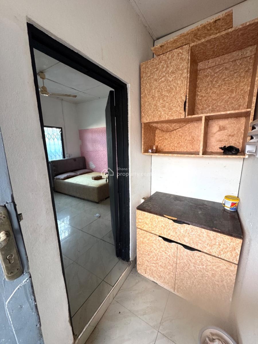 Self Contain, Petroleum, Achimota, Accra, Apartment for Rent