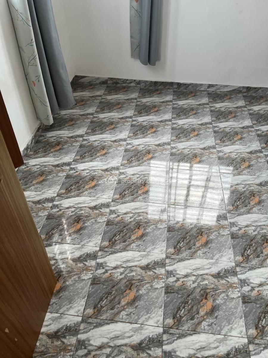 Self Contain, Israel Park, Ga Central Municipal, Accra, Apartment for Rent