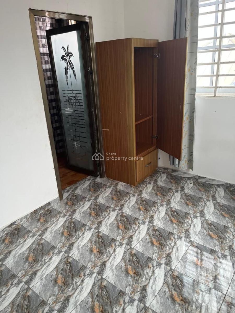 Self Contain, Israel Park, Ga Central Municipal, Accra, Apartment for Rent