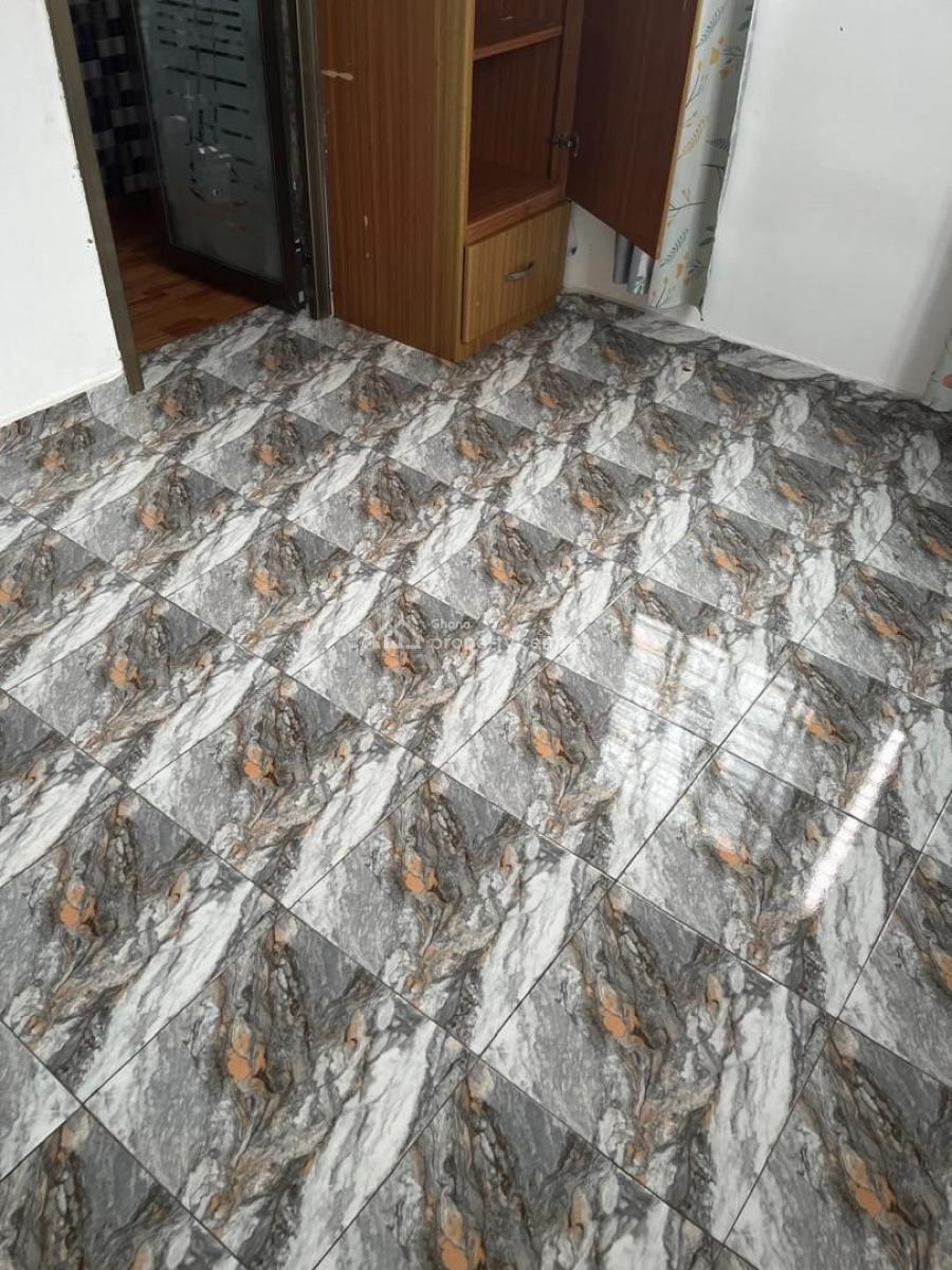 Self Contain, Israel Park, Ga Central Municipal, Accra, Apartment for Rent