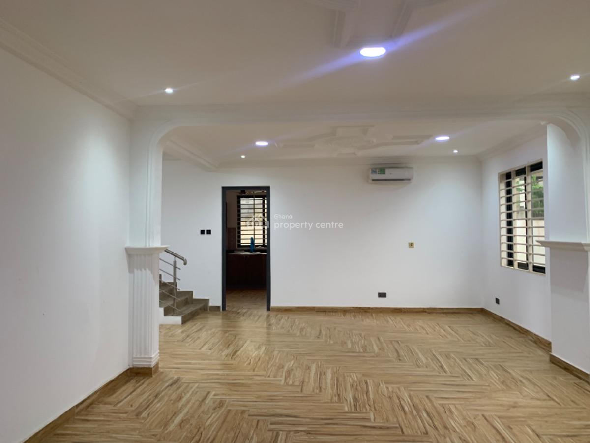 4 Bedrooms House, Ayimensah, Oyarifa, La Nkwantanang Madina Municipal, Accra, Detached Duplex for Sale