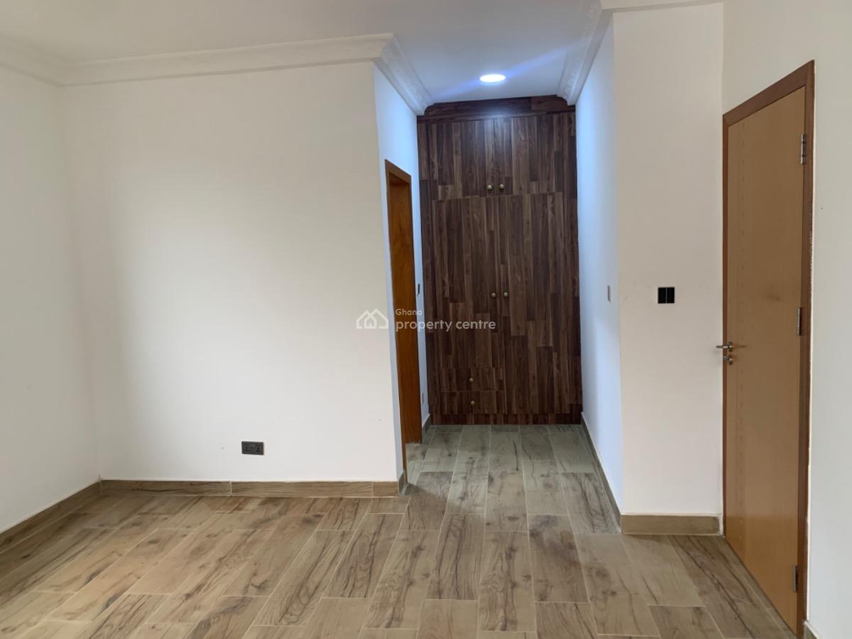 4 Bedrooms House, Ayimensah, Oyarifa, La Nkwantanang Madina Municipal, Accra, Detached Duplex for Sale