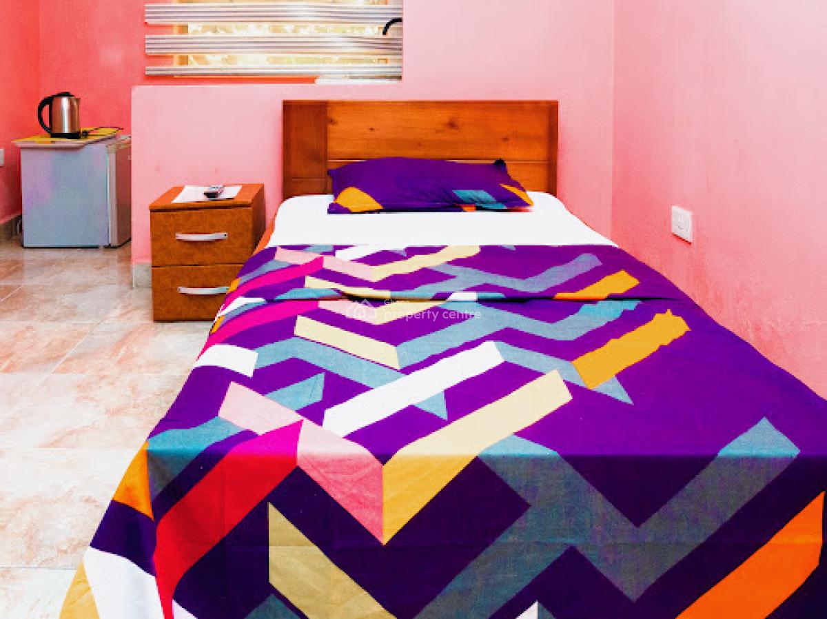 Luxurious Studio Apartment, Owoo Plastic Street, Achimota, Accra, Single Room Self Contained for Rent