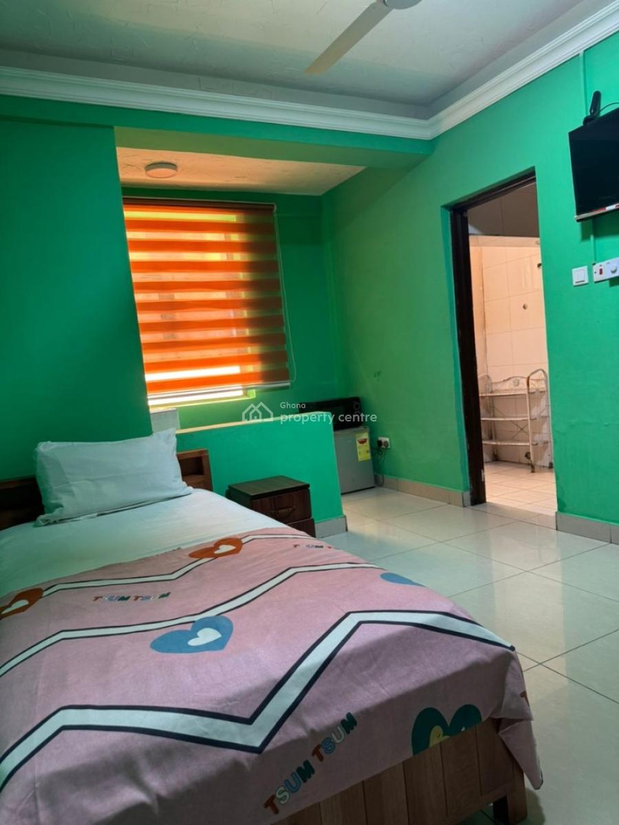 Luxurious Student 1 in a Room Hostel, Owoo Plastic Street, Achimota, Accra, Single Room Self Contained for Rent
