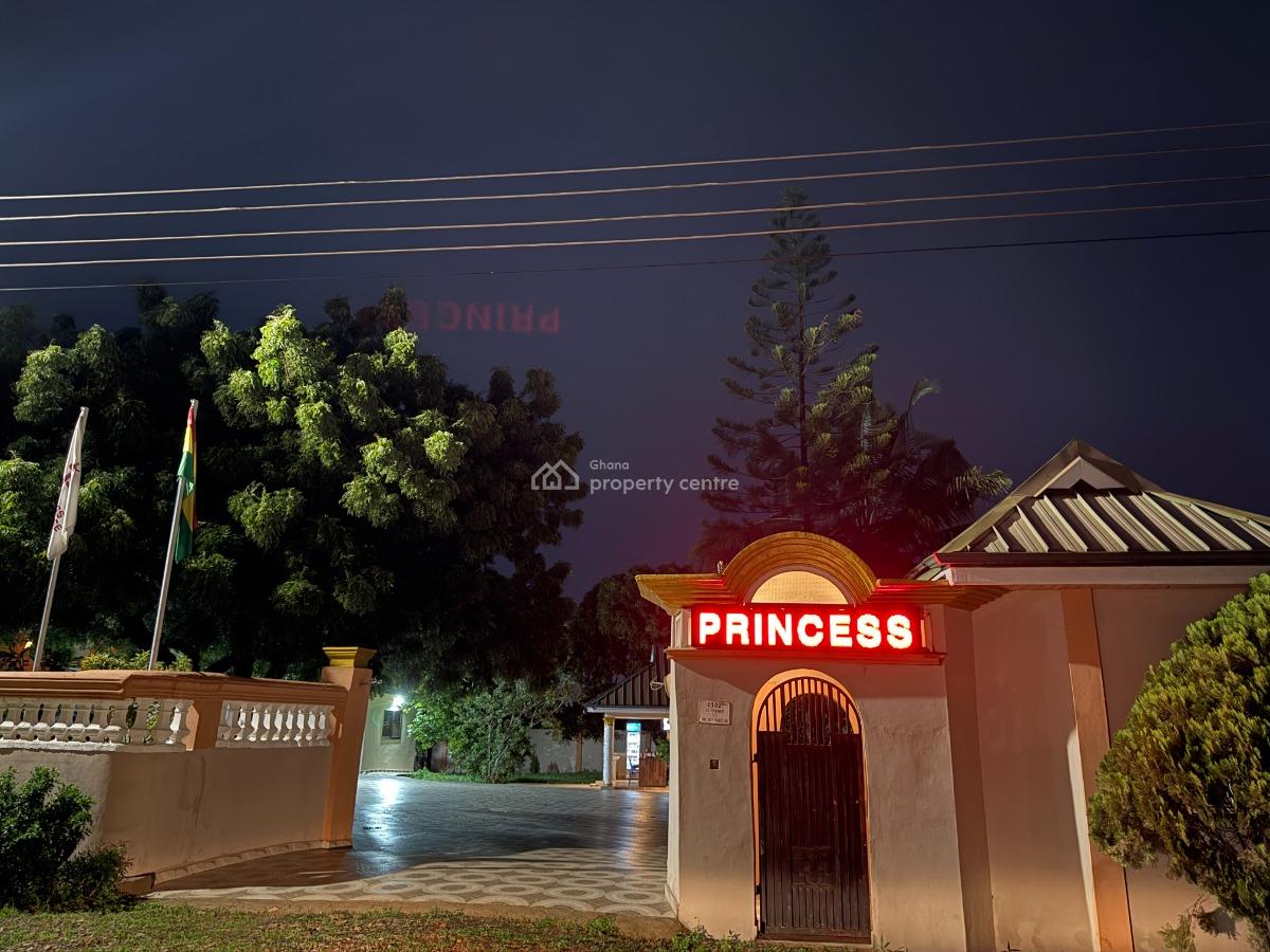 Guest House and Events Centre, E 103 Elephant Street / Princess Guest House, Amrahia, Adenta Municipal, Accra, Conference / Meeting / Training Room for Rent