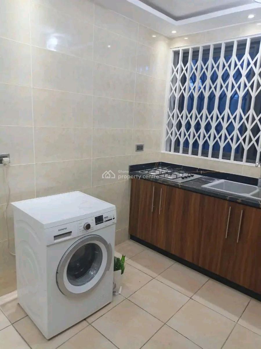 3-bedroom Townhouse+bq, Tesano, Accra, Townhouse for Rent