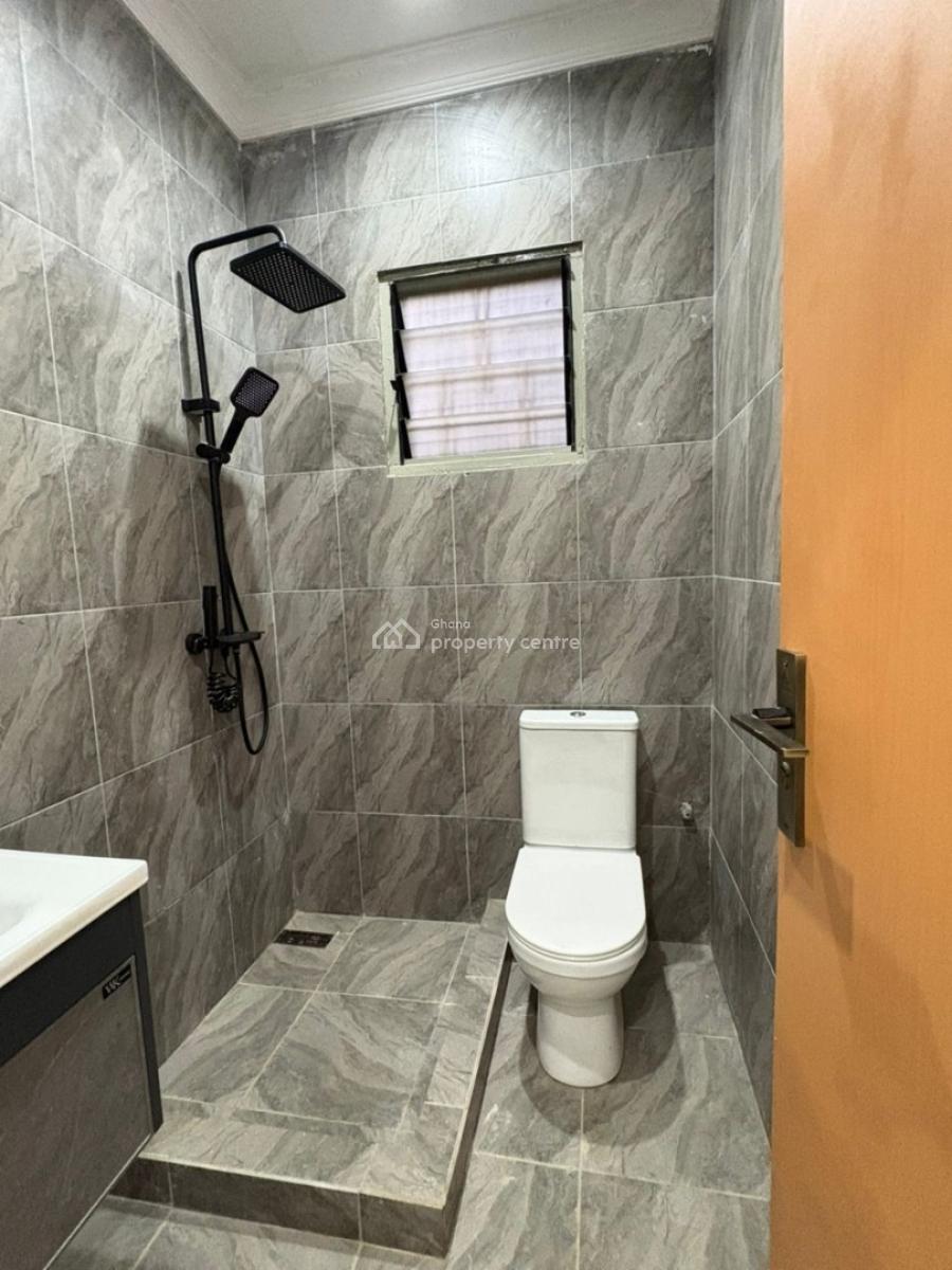 Executive Chamber and Hall, Frafraha, Adenta Municipal, Accra, Apartment for Rent