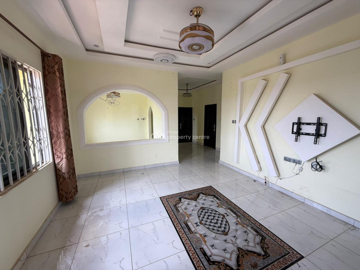 Executive 2 Bedrooms, Lakeside Community, Ashaley Botwe, Adenta Municipal, Accra, Apartment for Rent