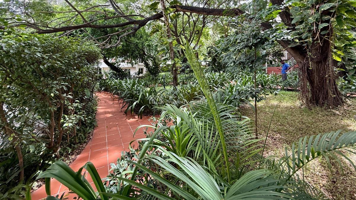 3 Bedroom Apartment with Swimming Pool, Gym, and Sports Center, Cantonments, Accra, Apartment for Rent