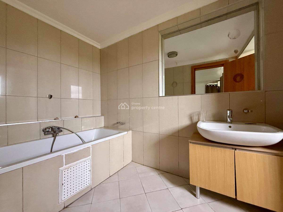 3 Bedroom Apartment with Swimming Pool, Gym, and Sports Center, Cantonments, Accra, Apartment for Rent