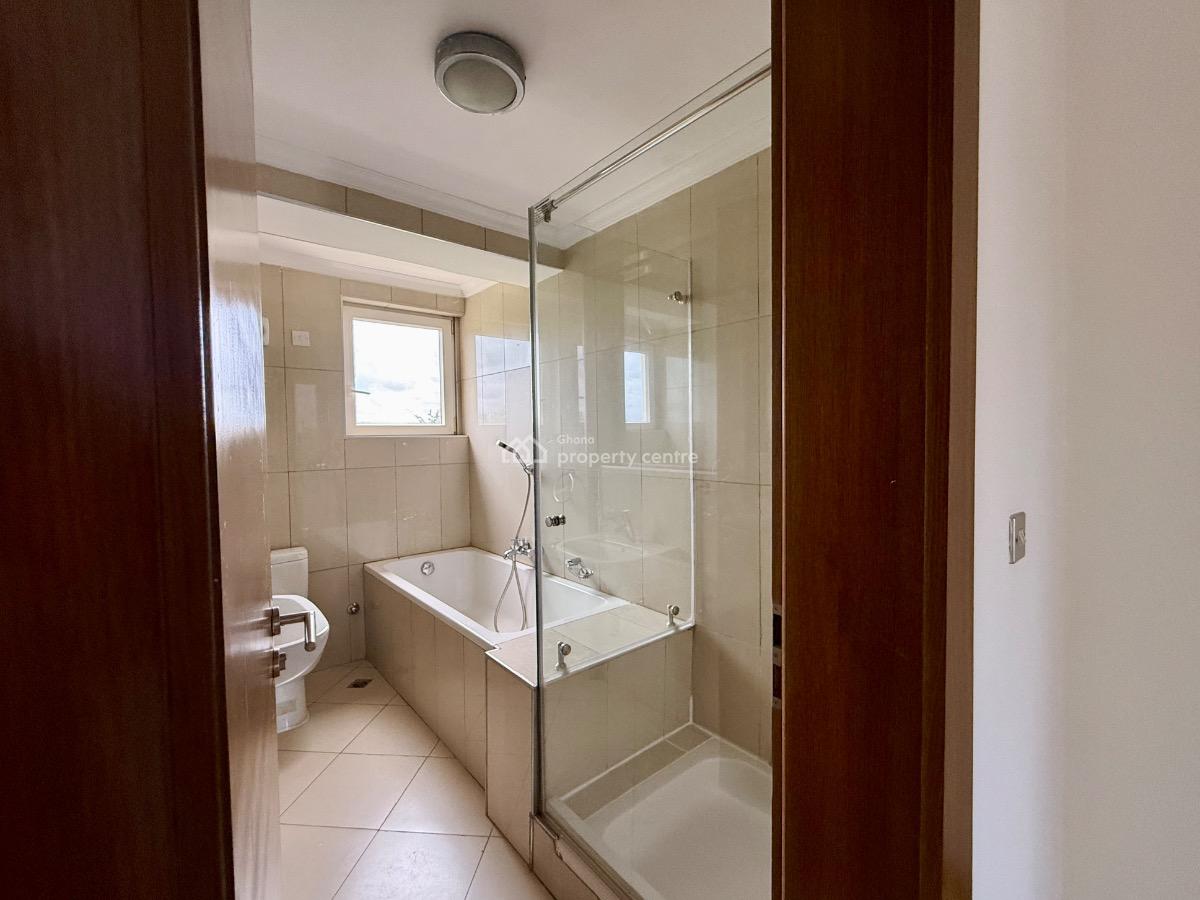3 Bedroom Apartment with Swimming Pool, Gym, and Sports Center, Cantonments, Accra, Apartment for Rent