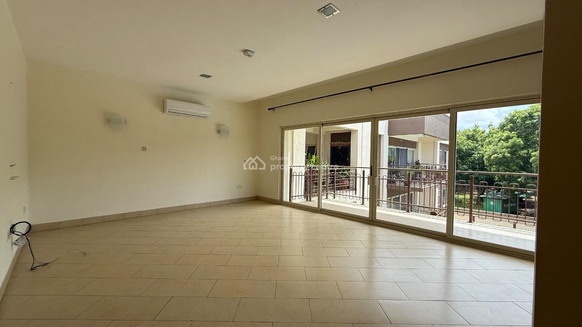 3 Bedroom Apartment with Staff Quarters and Swimming Pool, Cantonments, Accra, Apartment for Rent
