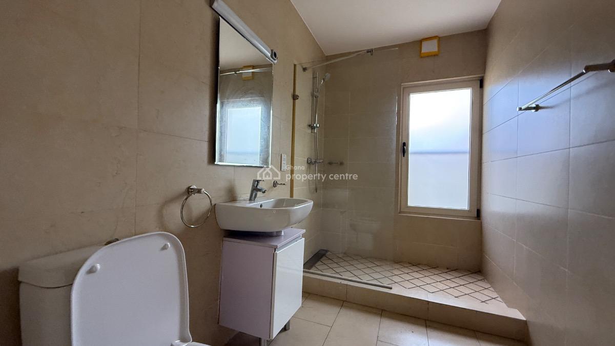 3 Bedroom Apartment with Staff Quarters and Swimming Pool, Cantonments, Accra, Apartment for Rent