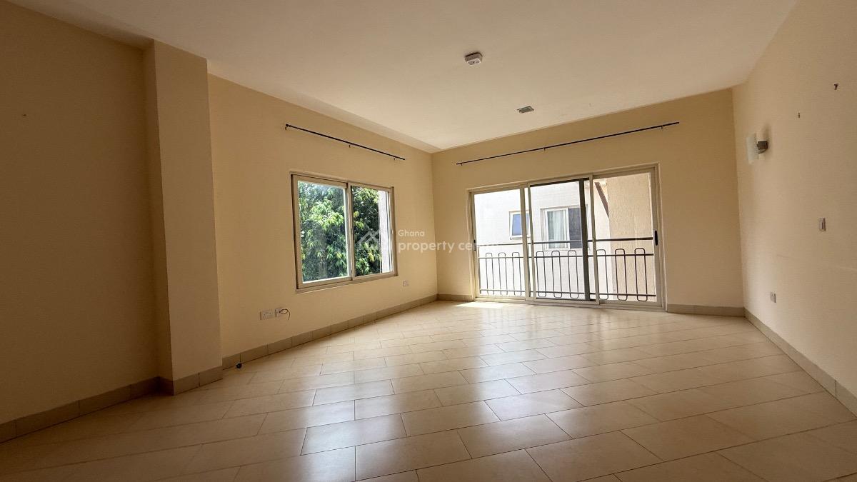 3 Bedroom Apartment with Staff Quarters and Swimming Pool, Cantonments, Accra, Apartment for Rent
