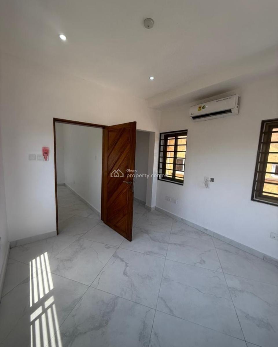 Executive 2 Bedroom, Cantonments, Accra, Townhouse for Rent