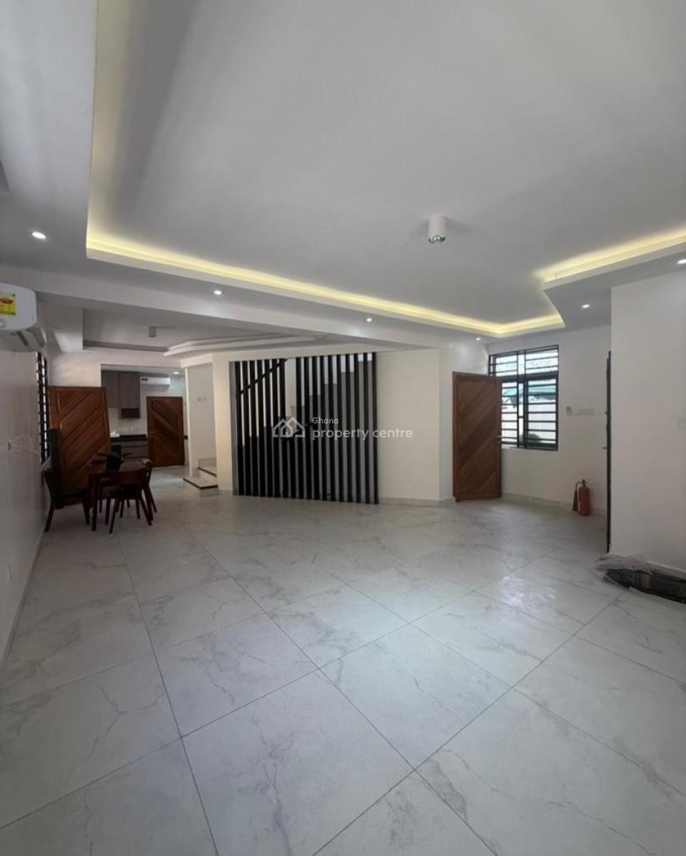 Executive 2 Bedroom, Cantonments, Accra, Townhouse for Rent