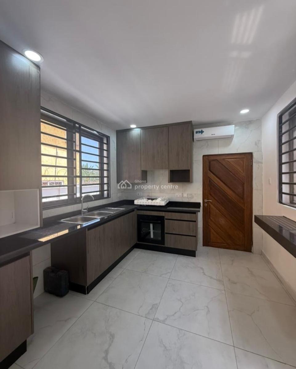 Executive 2 Bedroom, Cantonments, Accra, Townhouse for Rent