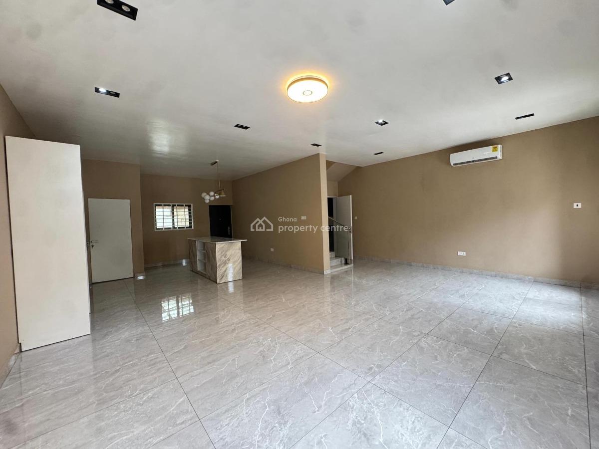 Executive 2 Bedrooms, Haatso, Ga East Municipal, Accra, Townhouse for Rent