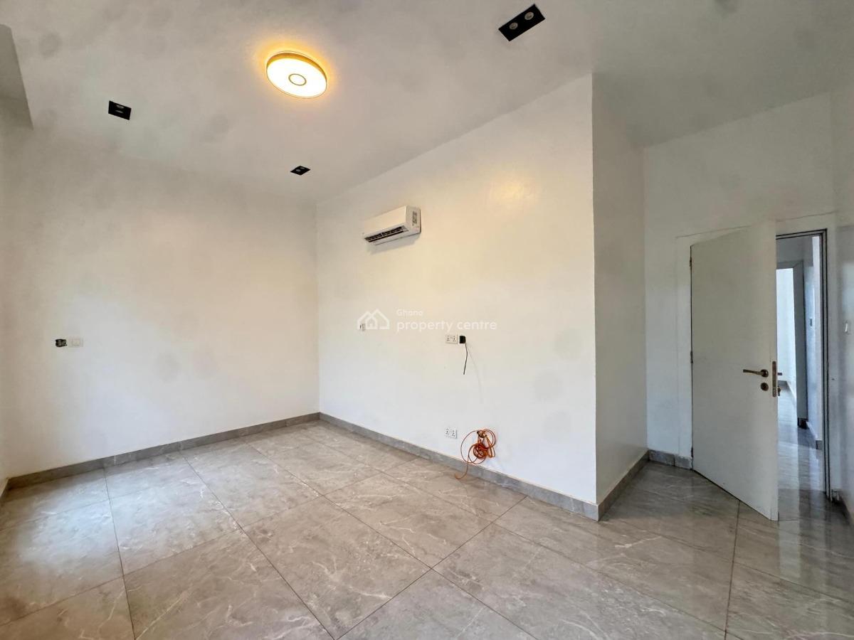 Executive 2 Bedrooms, Haatso, Ga East Municipal, Accra, Townhouse for Rent