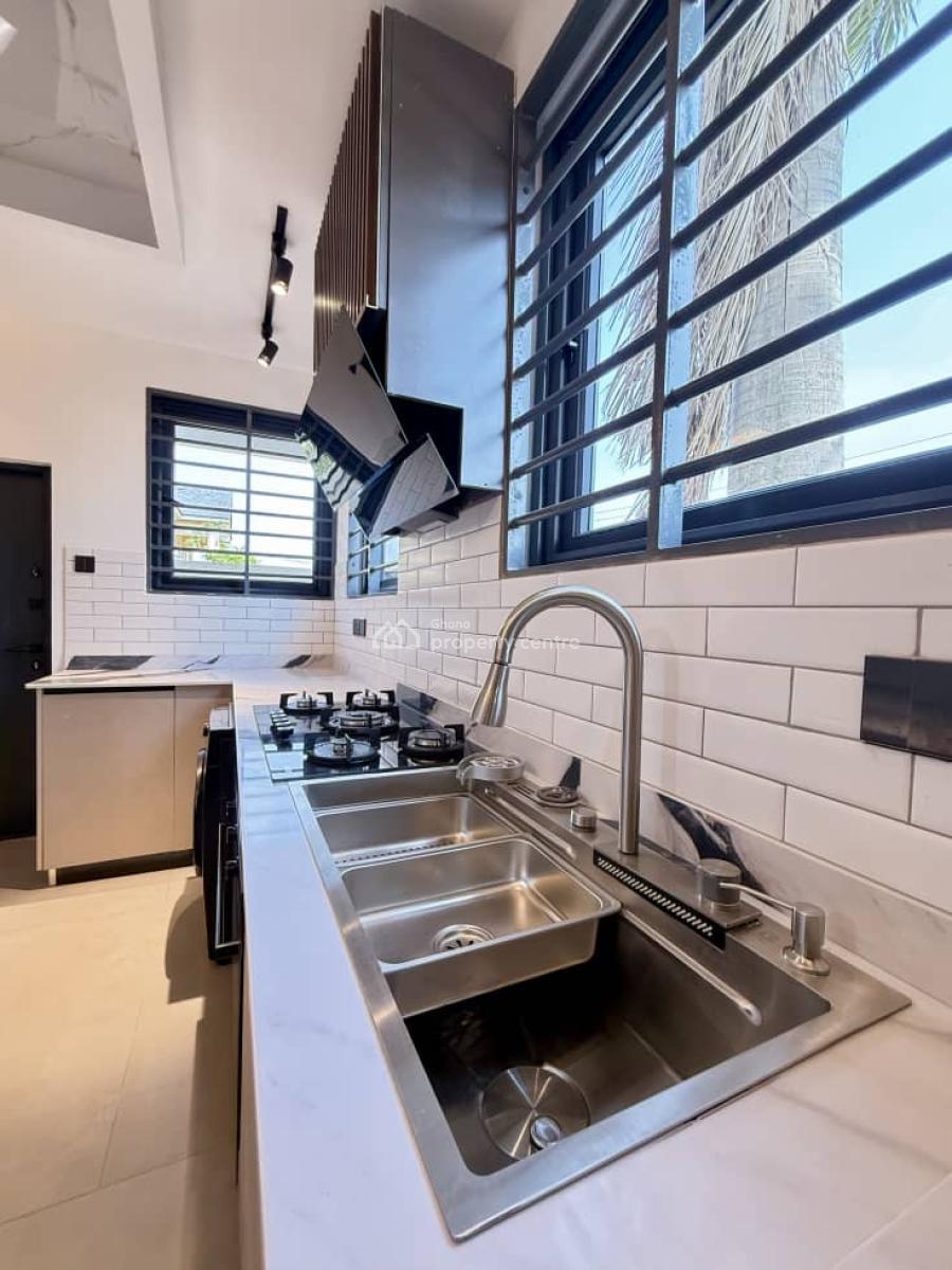 Executive 4 Bedrooms, Tema, Accra, House for Rent