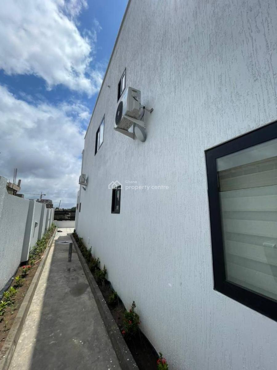 Detached 4 Bedroom Duplex with Staff Quarters in a Gated Community, Regimanuel, East Airport, Airport Residential Area, Accra, Detached Duplex for Sale