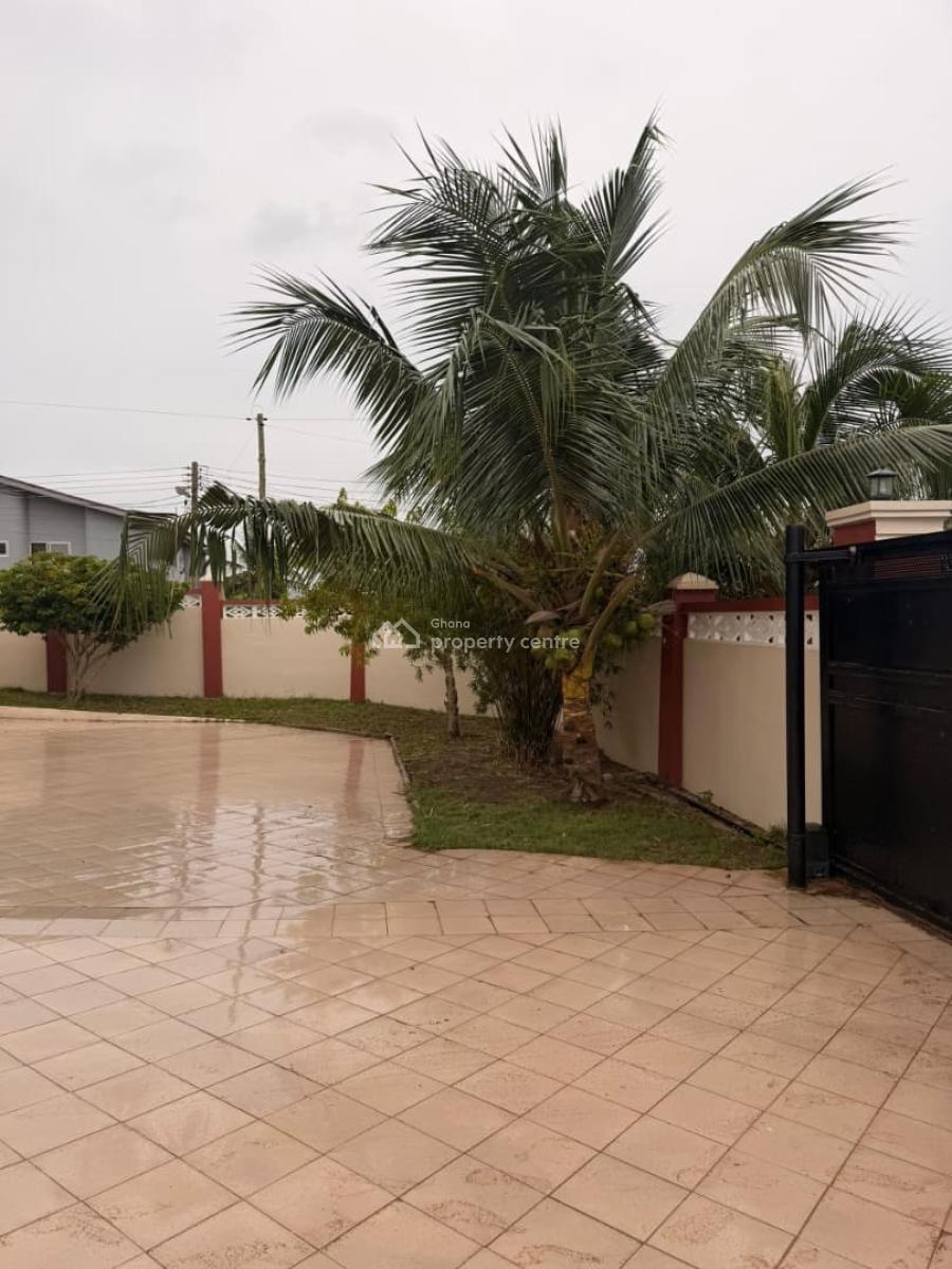 West Hills Mall Old Barrier 5 Bedrooms House, West Hills Mall Old Barrier, Weija, Ga South Municipal, Accra, House for Sale
