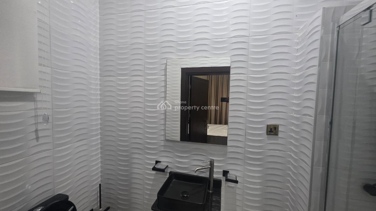 5 Bedroom Furnished House with Boys Quarters Amd Pool, East Airport, Accra Metropolitan, Accra, House for Sale