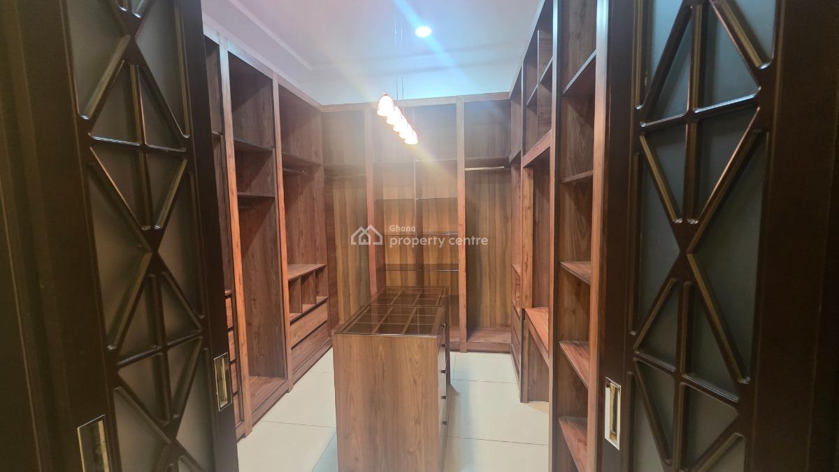 5 Bedroom Furnished House with Boys Quarters Amd Pool, East Airport, Accra Metropolitan, Accra, House for Sale