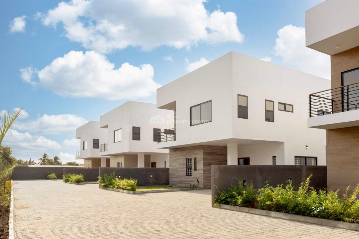 4 Bed Townhome with Private Pool & Boys Quarters in a Gated Community, North Legon, Accra, Townhouse for Rent