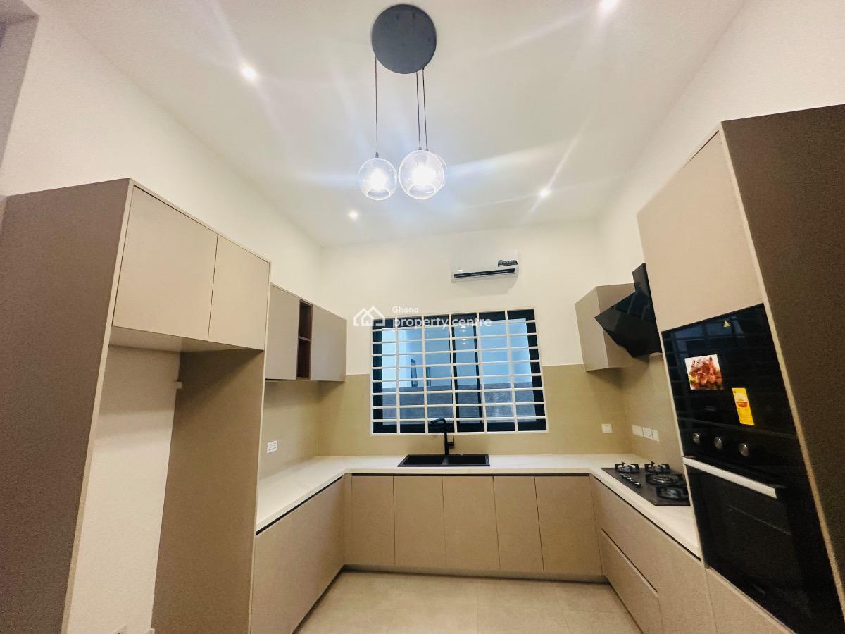 4 Bed Townhome with Private Pool & Boys Quarters in a Gated Community, North Legon, Accra, Townhouse for Rent