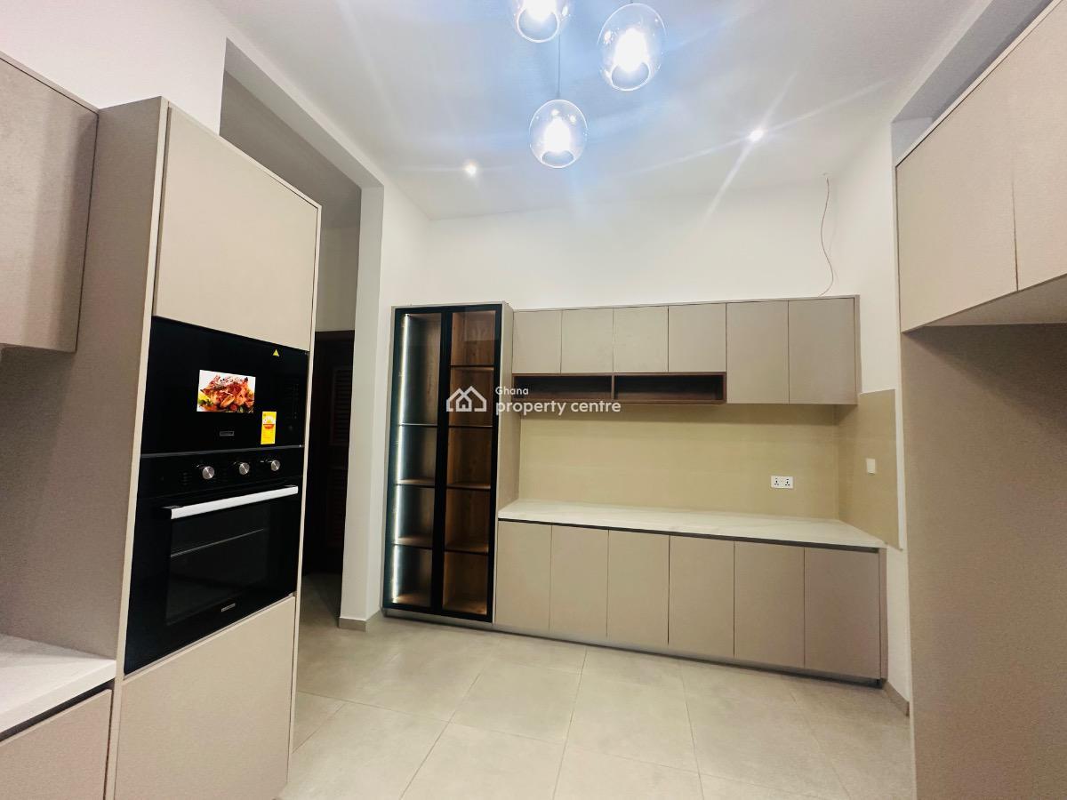 4 Bed Townhome with Private Pool & Boys Quarters in a Gated Community, North Legon, Accra, Townhouse for Rent