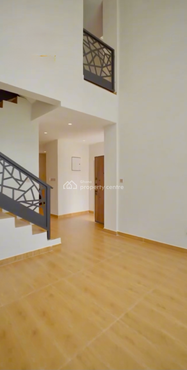 4 Bedroms Townhome with Staff Quarters in a Gated Community with Pool, Mahama Road, East Airport, Airport Residential Area, Accra, Townhouse for Sale