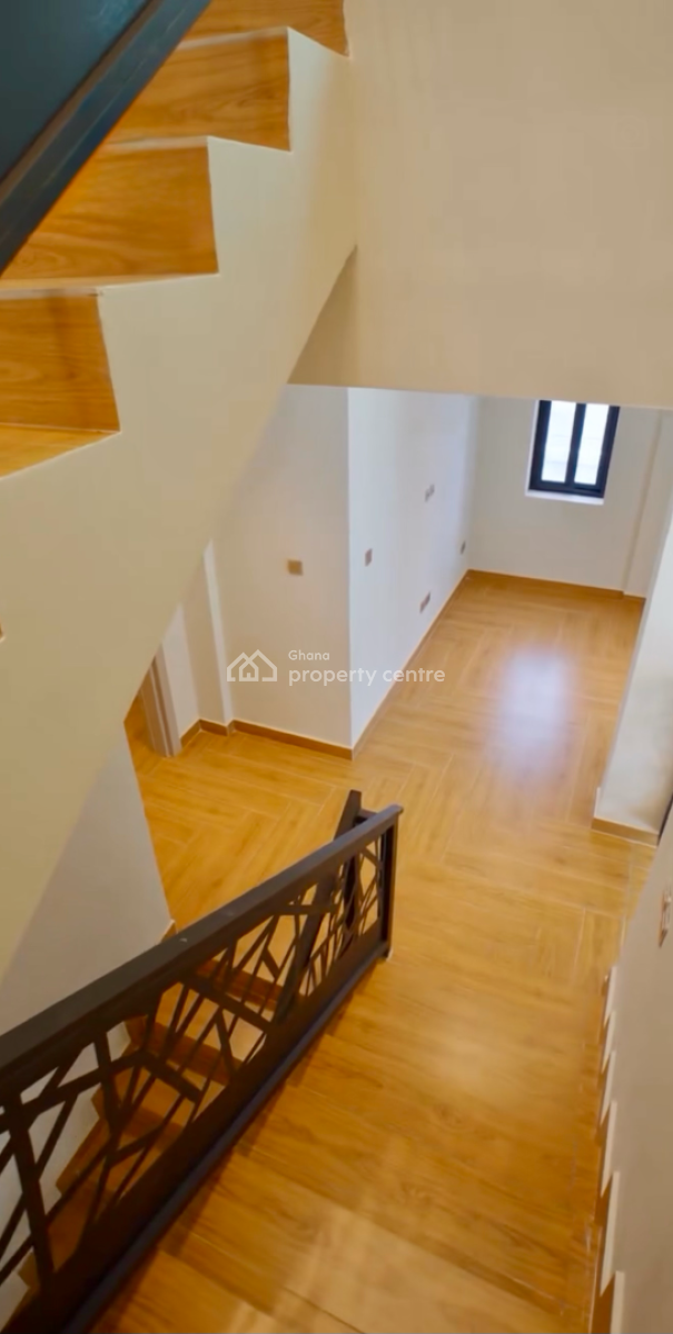 4 Bedroms Townhome with Staff Quarters in a Gated Community with Pool, Mahama Road, East Airport, Airport Residential Area, Accra, Townhouse for Sale
