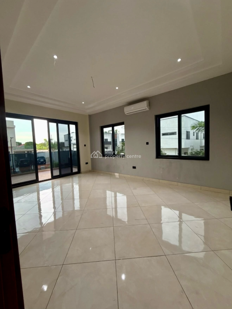 Detached 4 Bedroom Duplex with Staff Quarters in a Gated Community, Regimanuel, East Airport, Airport Residential Area, Accra, Detached Duplex for Sale