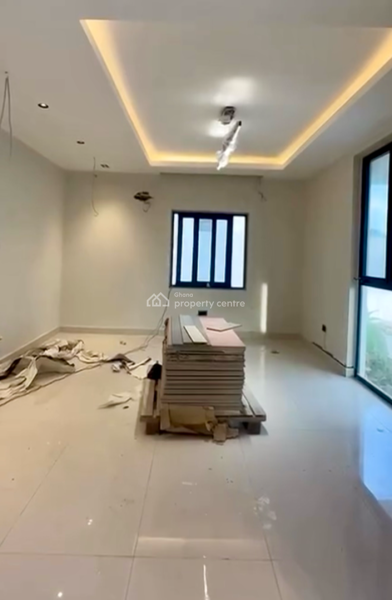 Detached 4 Bedroom Duplex in a Gated Community, East Airport, Airport Residential Area, Accra, Detached Duplex for Sale