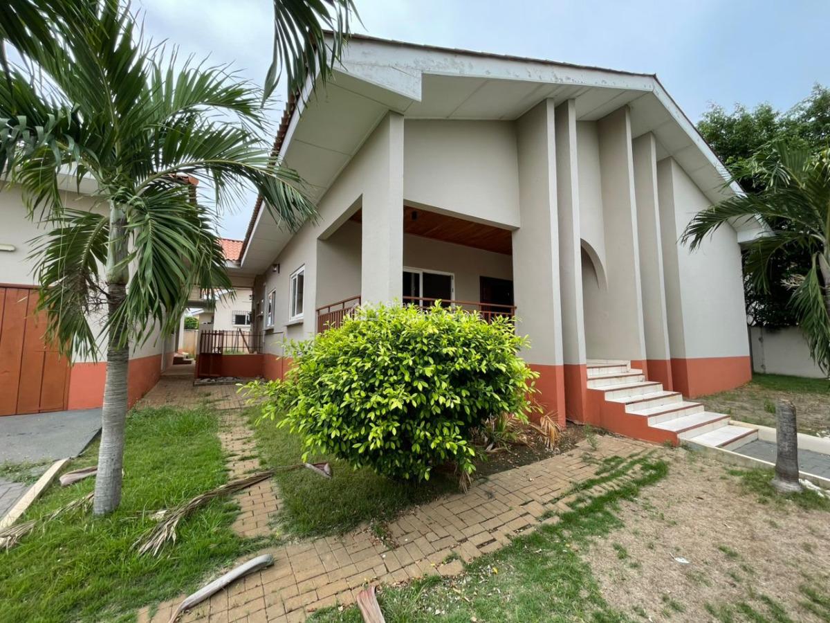 3 Bedroom House with 2 Boys Quarters Diamond Hills, Diamond Hills Manet, Spintex, Accra, House for Sale