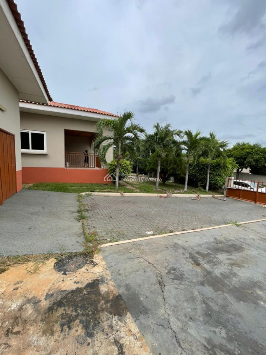 3 Bedroom House with 2 Boys Quarters Diamond Hills, Diamond Hills Manet, Spintex, Accra, House for Sale