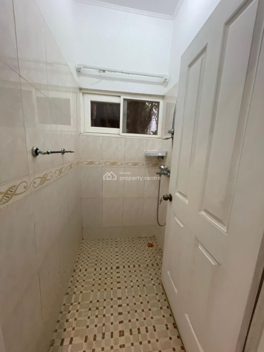 3 Bedroom House with 2 Boys Quarters Diamond Hills, Diamond Hills Manet, Spintex, Accra, House for Sale