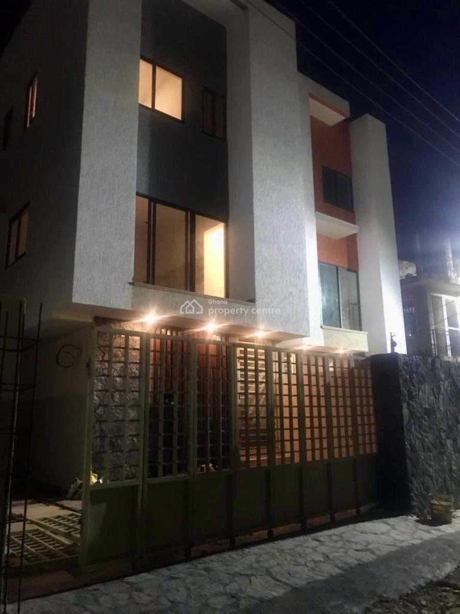 3 Bedroom Loft, Mahama Road, East Airport, Airport Residential Area, Accra, Terraced Duplex for Rent