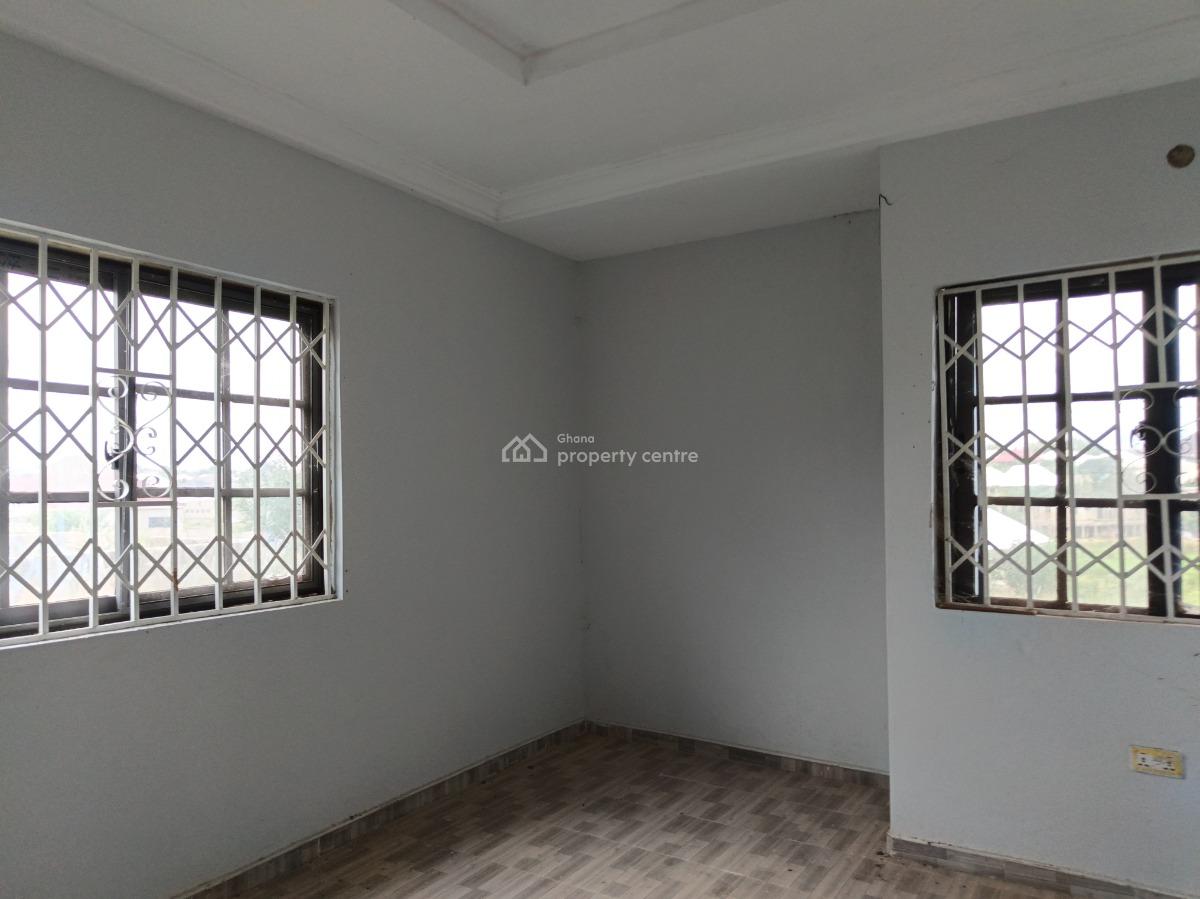 5 Bedrooms, Akropong, Near Osei Tutu Shs., Kumasi Metropolitan, Ashanti, House for Sale