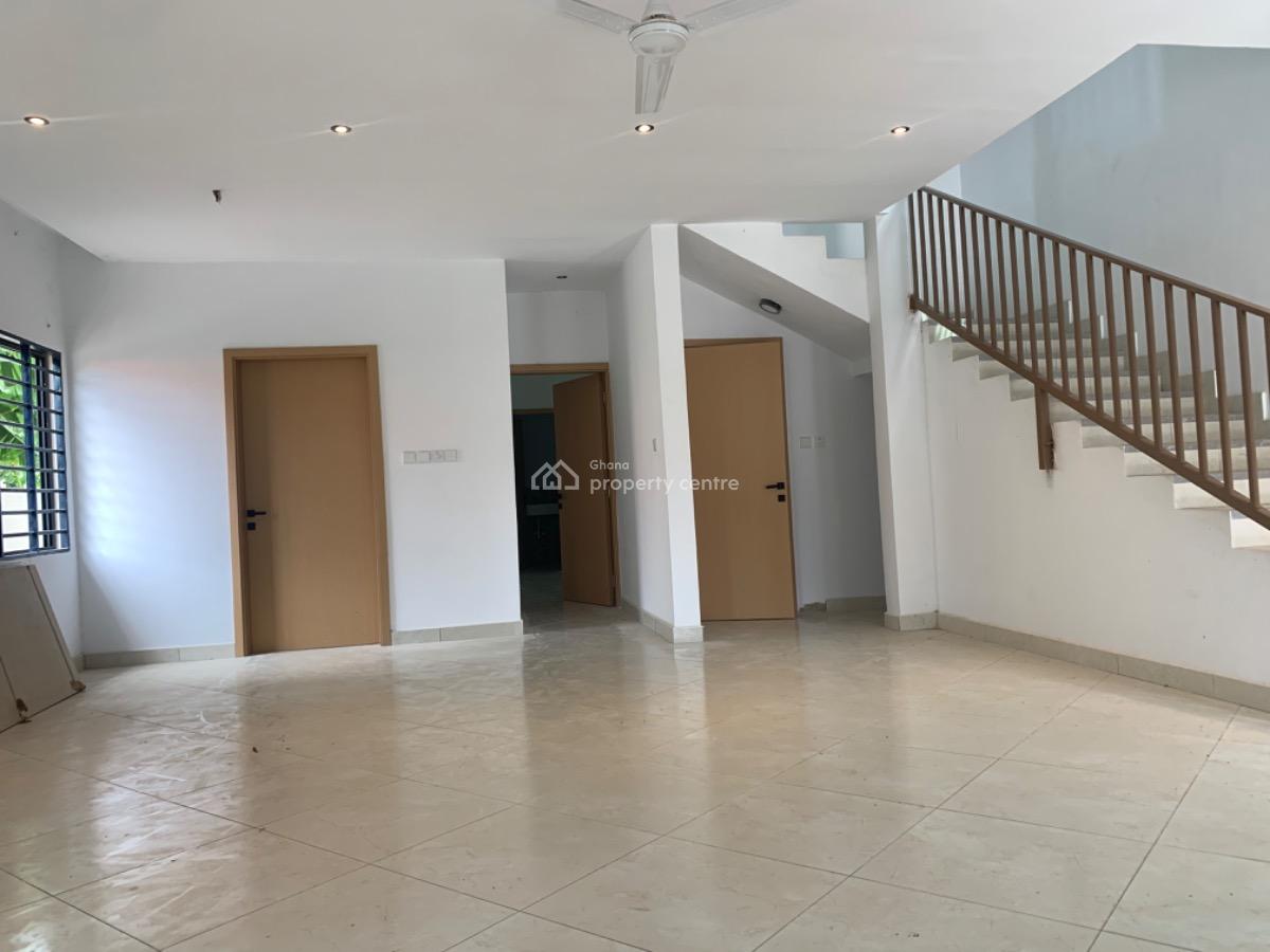 4 Bedrooms House with Boys Quarters, Oyarifa, La Nkwantanang Madina Municipal, Accra, Detached Duplex for Sale