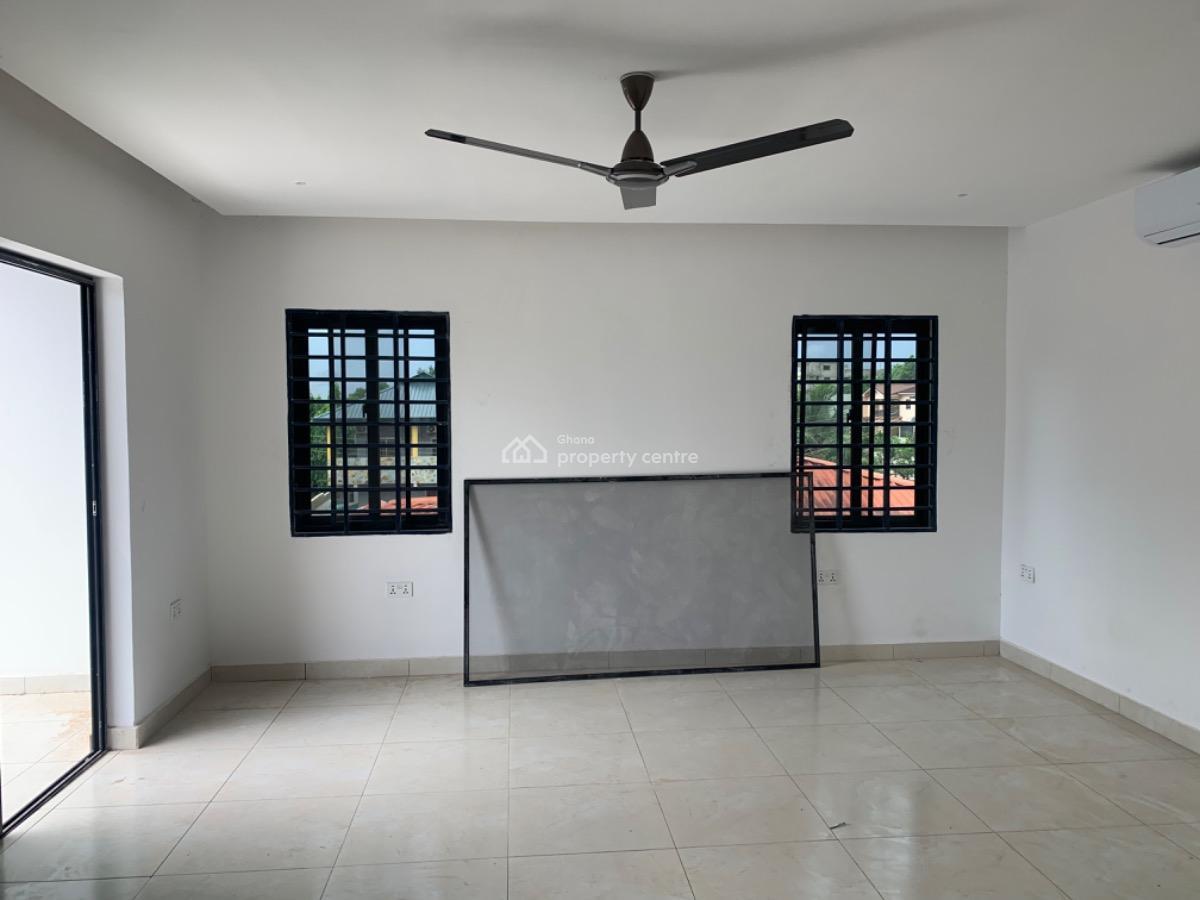 4 Bedrooms House with Boys Quarters, Oyarifa, La Nkwantanang Madina Municipal, Accra, Detached Duplex for Sale