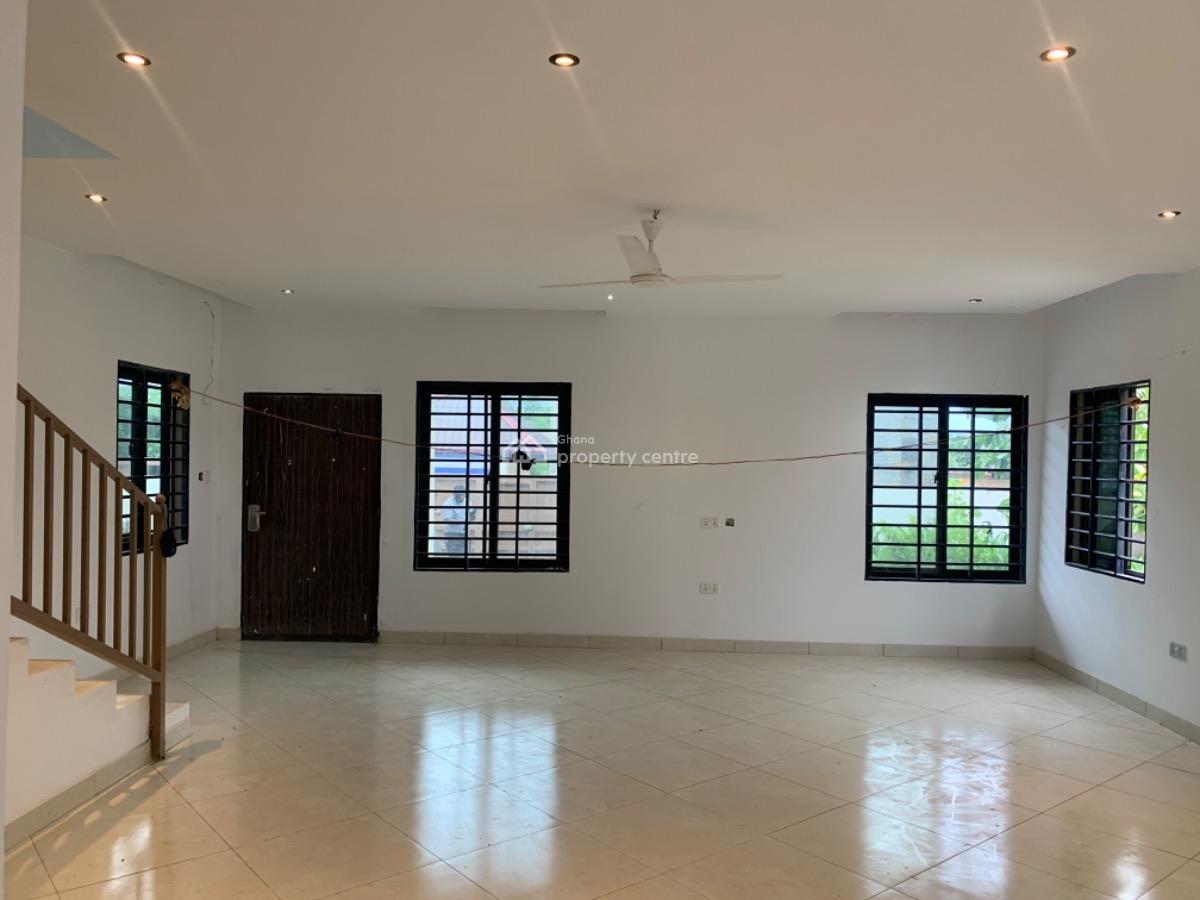 4 Bedrooms House with Boys Quarters, Oyarifa, La Nkwantanang Madina Municipal, Accra, Detached Duplex for Sale
